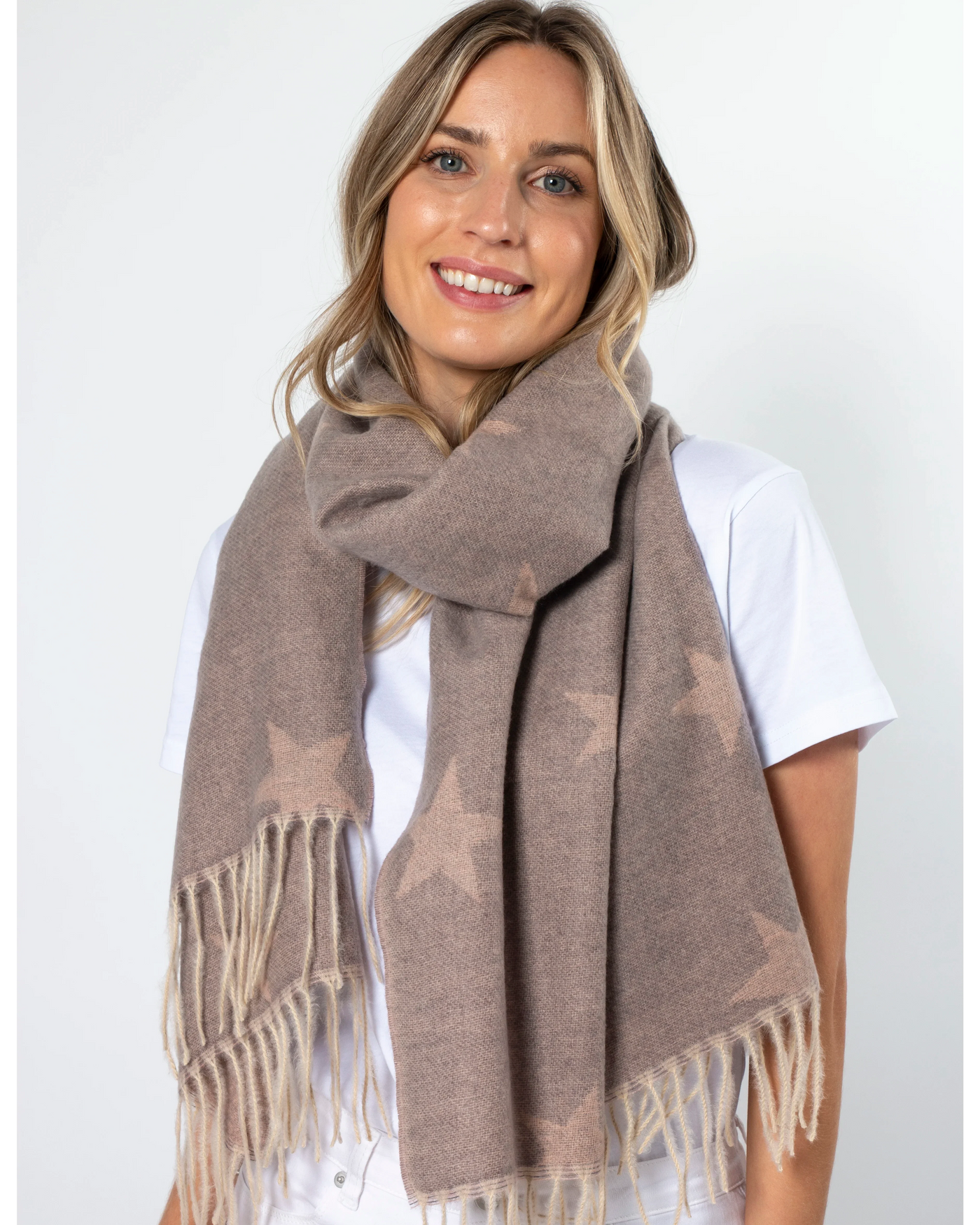 SCARVES