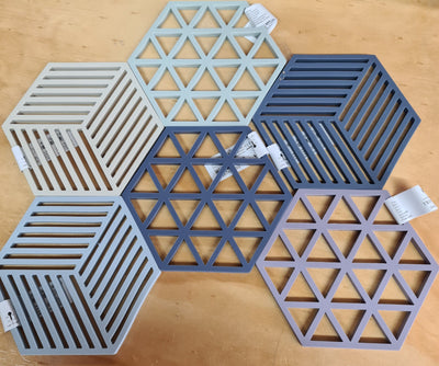 Trivet TRIANGLE Nordic Sky