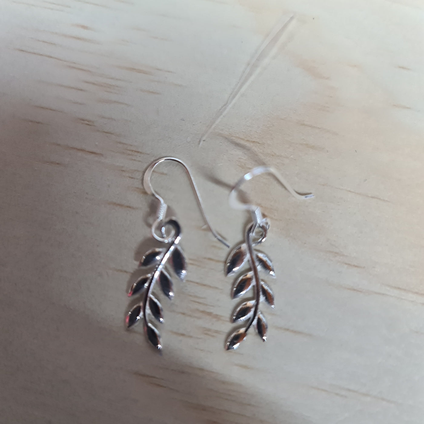 SOME Earring Olive Leaf Hook