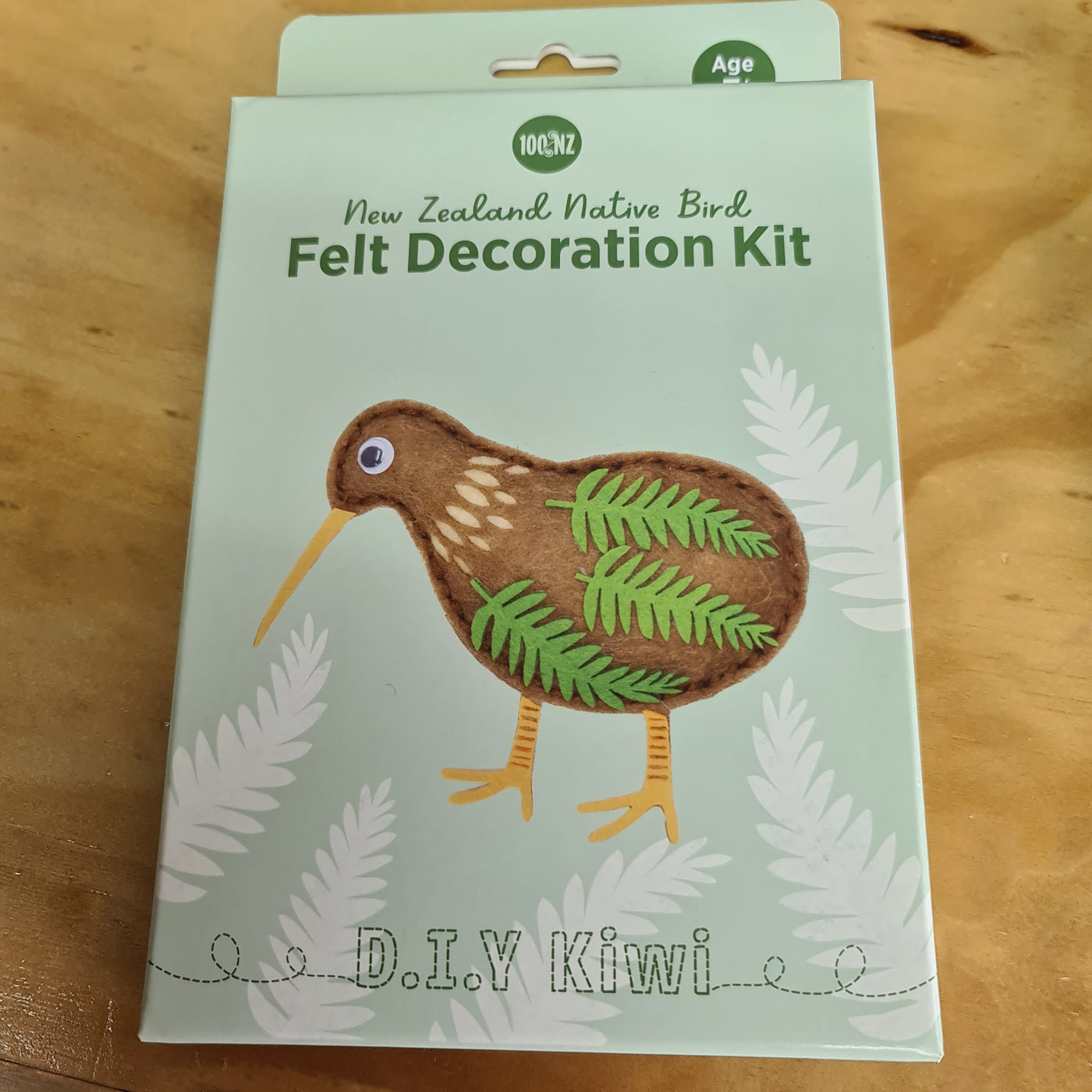 Felt Decoration Kit KIWI