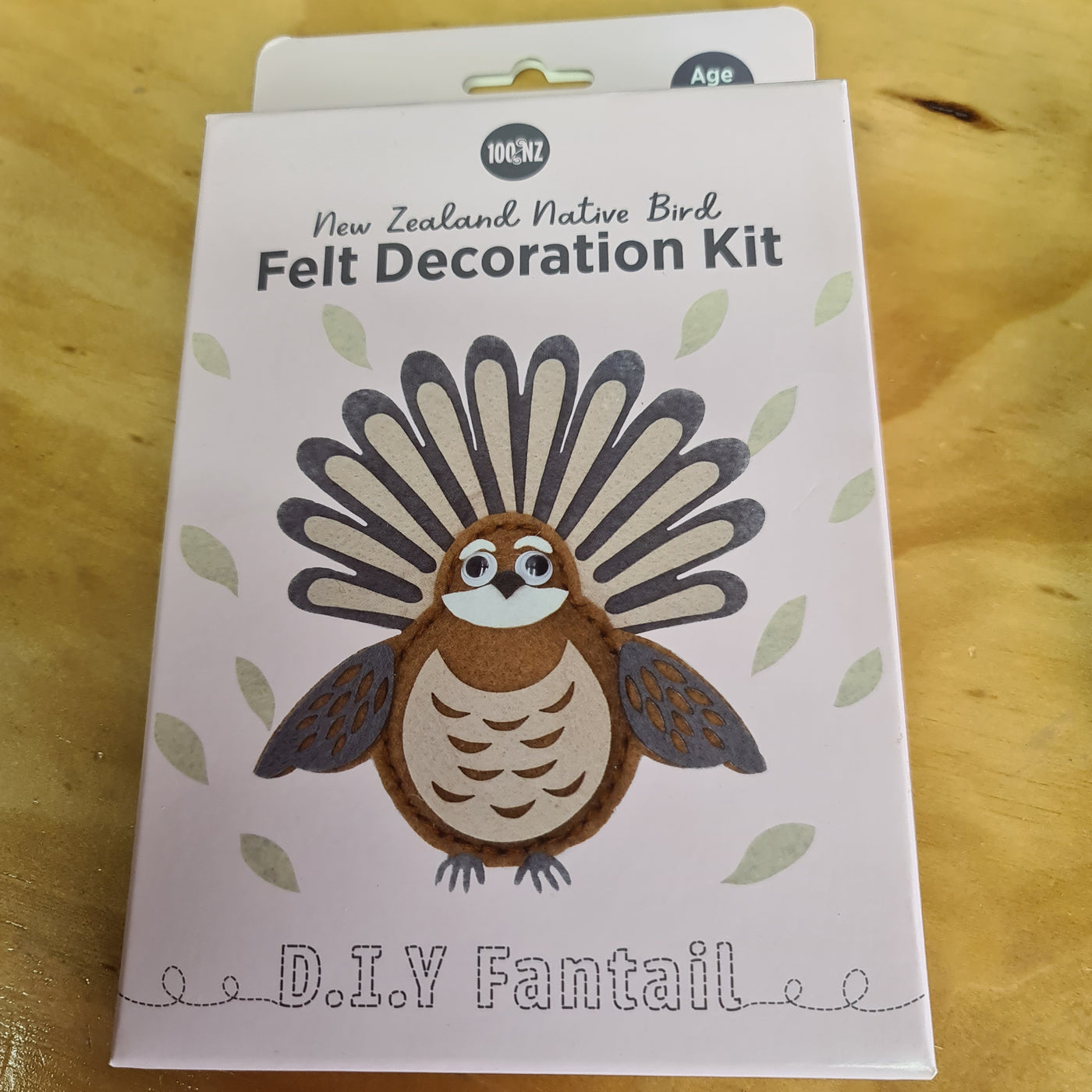 Felt Decoration Kit FANTAIL