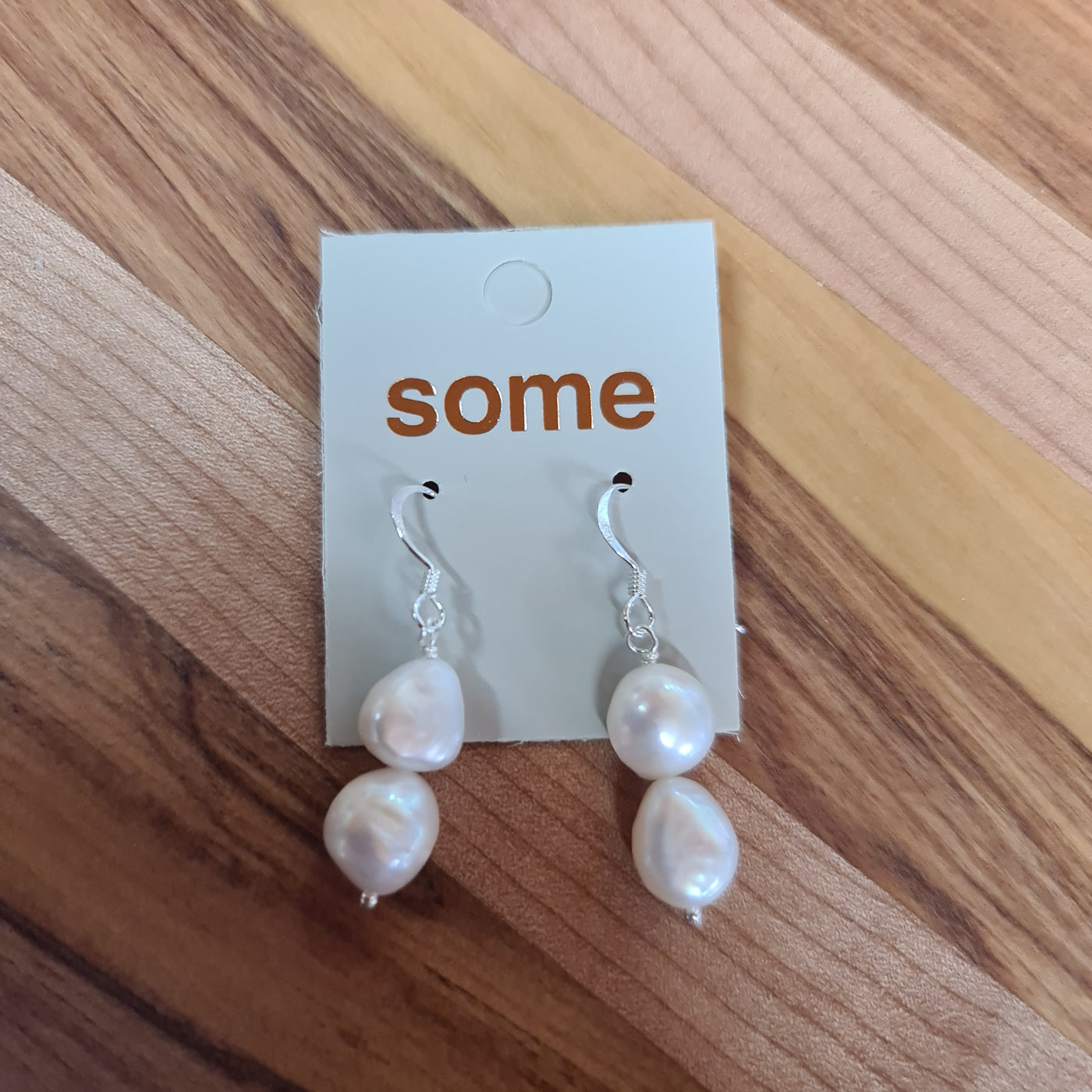 SOME Earring  Pearl double stack