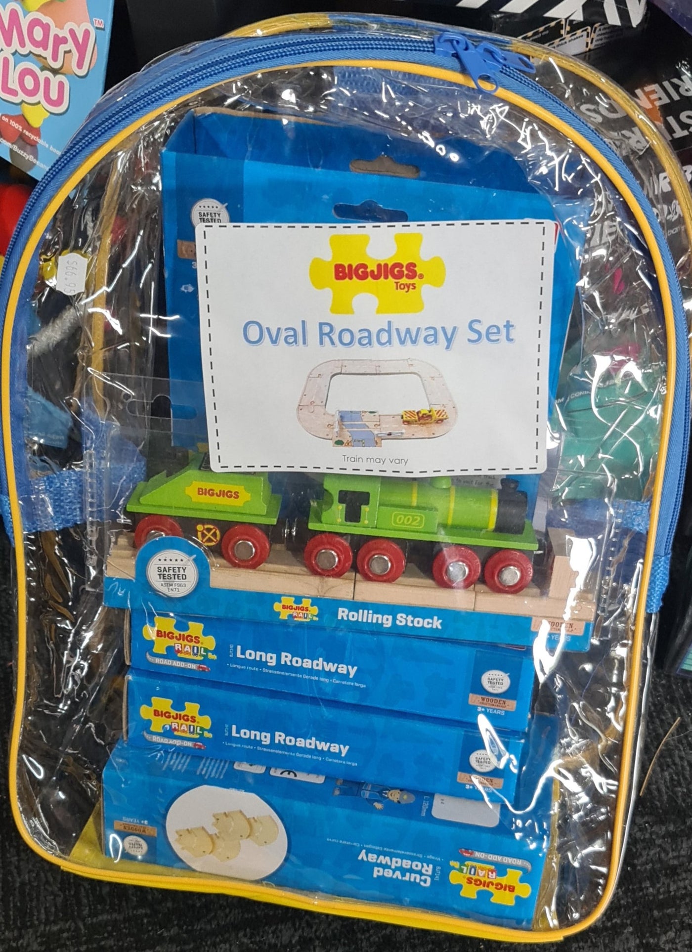 Oval ROADWAY Set in a Bag Green Train