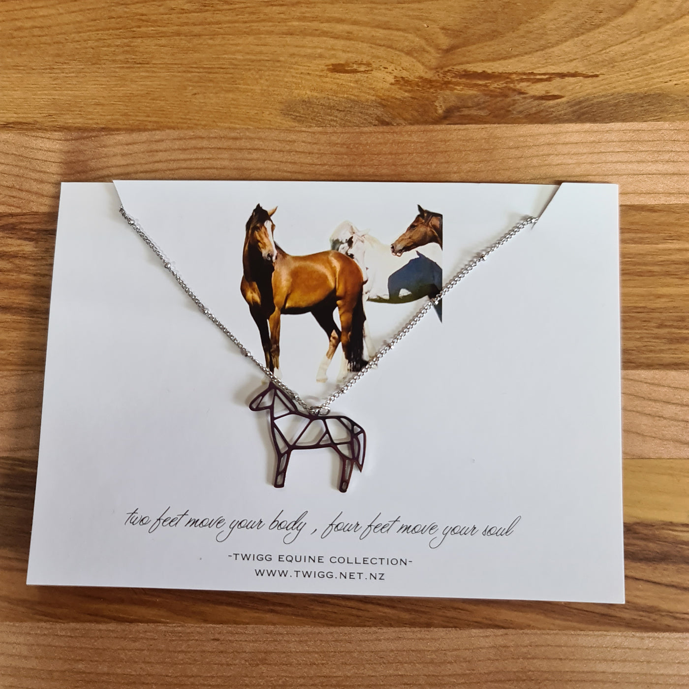 TWIGG  Necklace Horse Geo Silver