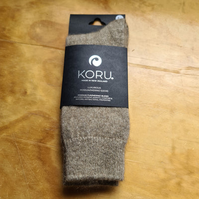 Koru Dress Socks MOCHA
