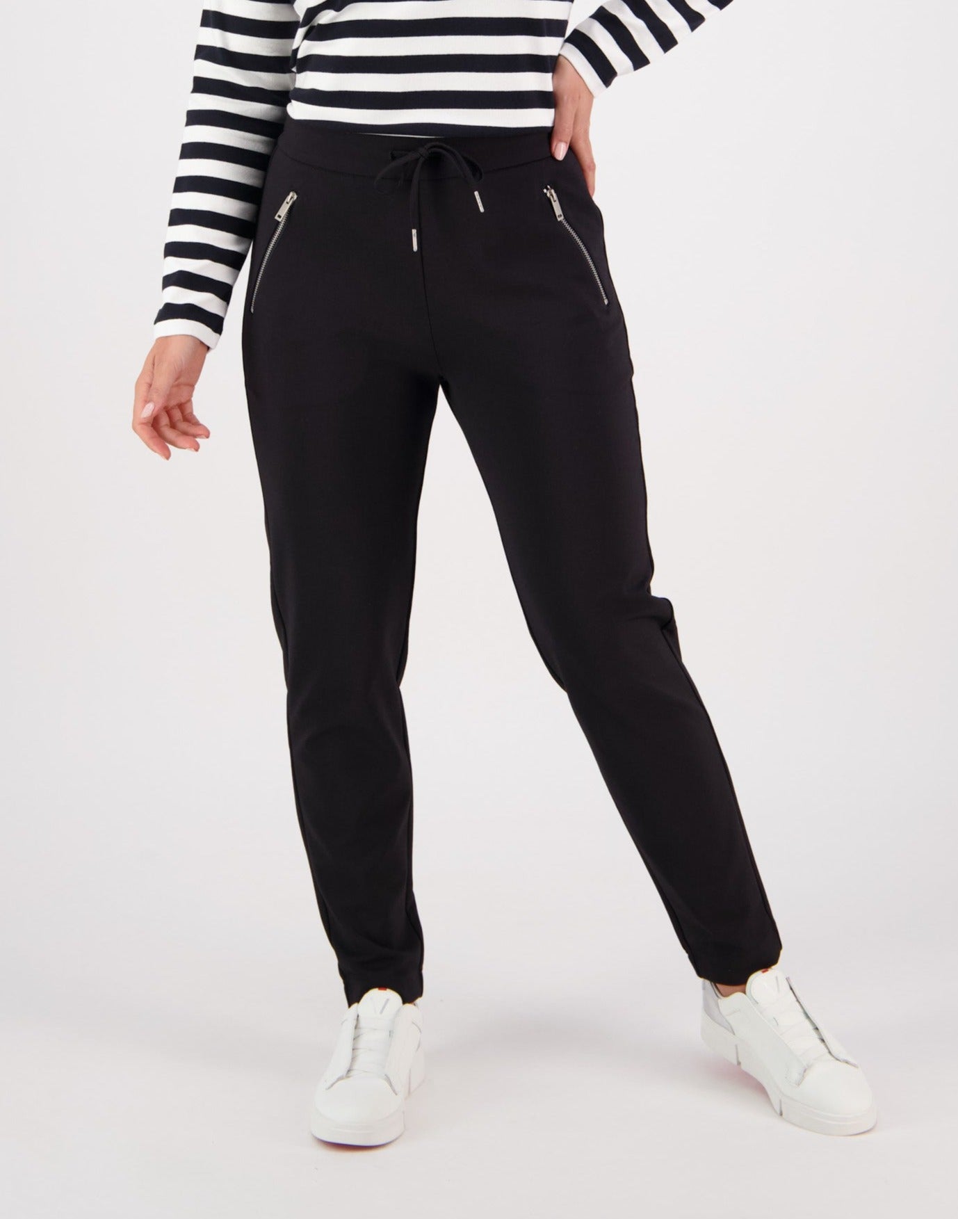 Vassalli Pant Zip Pocket Ankle Grazer