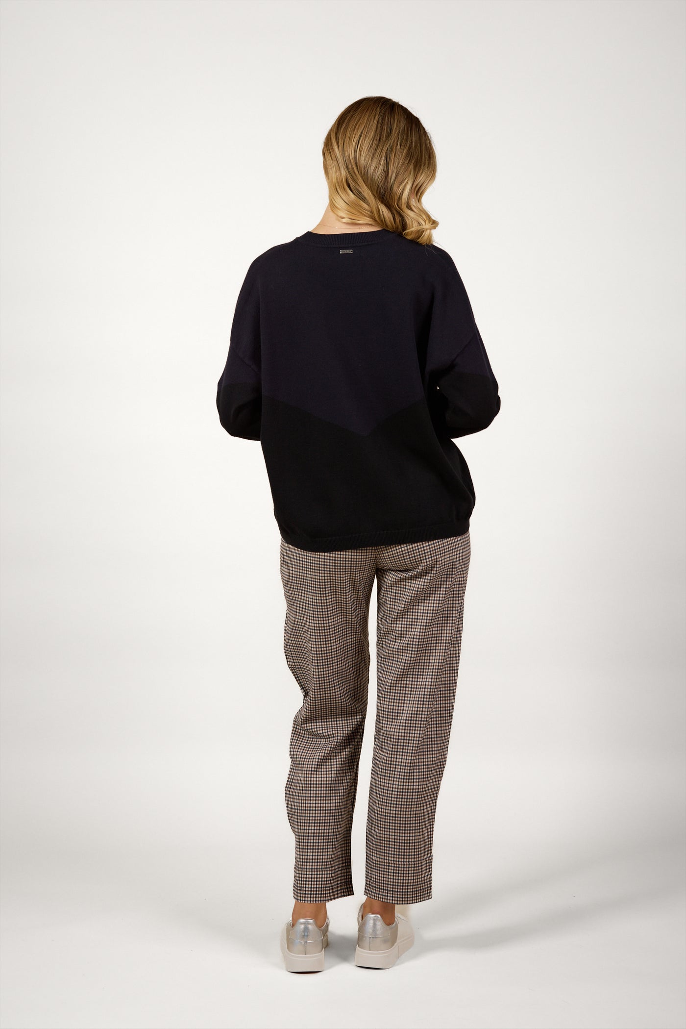 Knewe Tanner Sweater  ink/black
