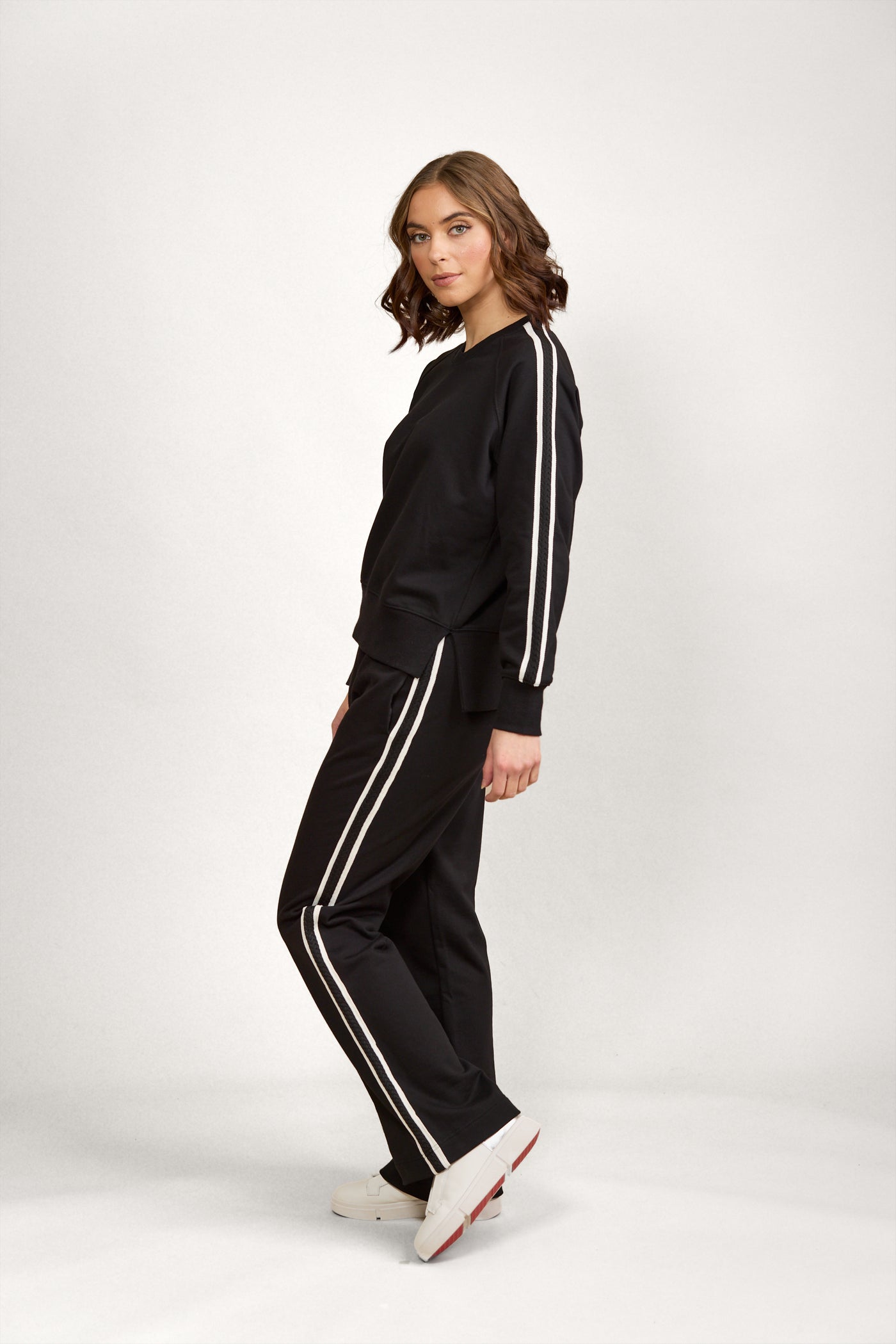 Knewe  Rebel Jumper BLACK with white sleeve stripe