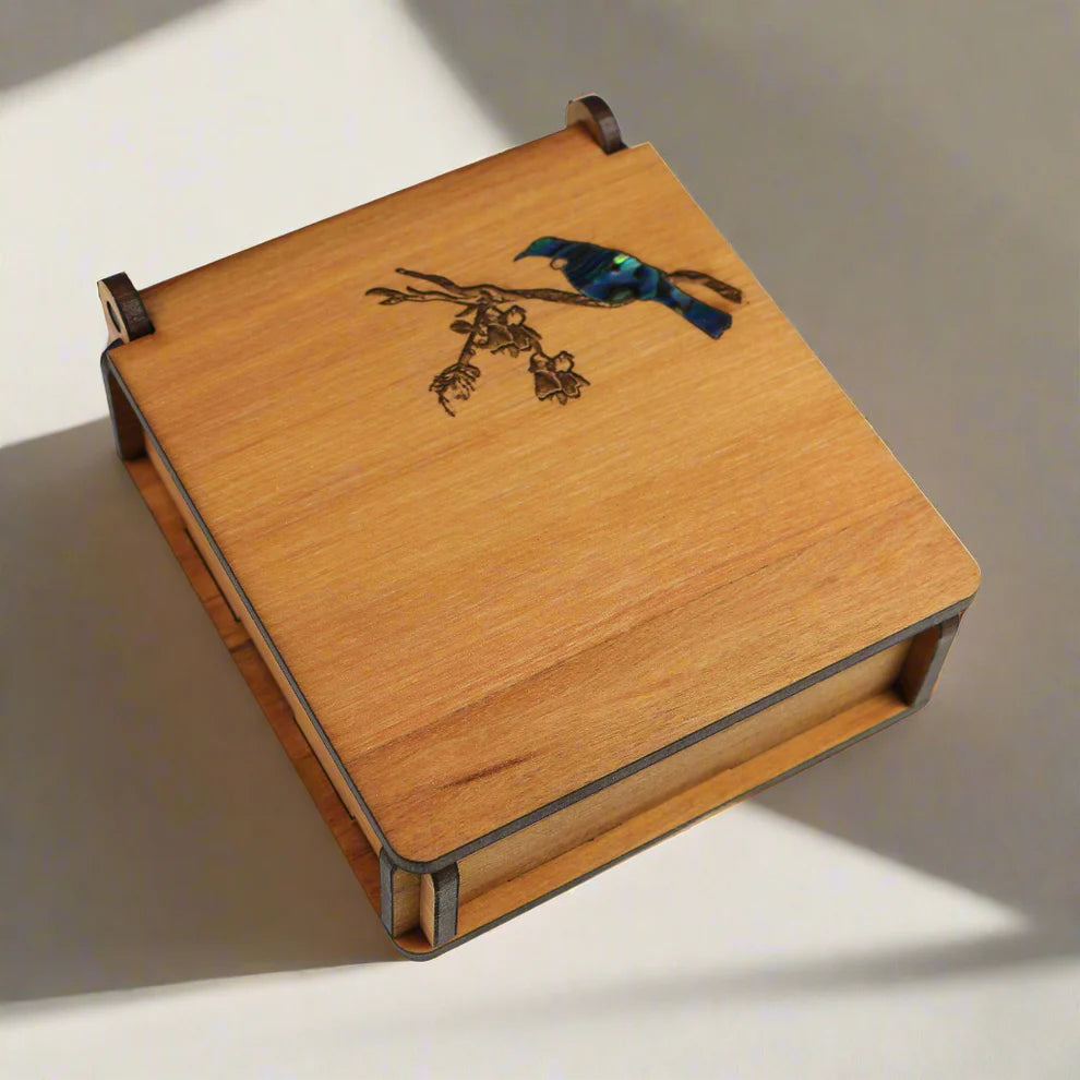 Paua & Rimu Box