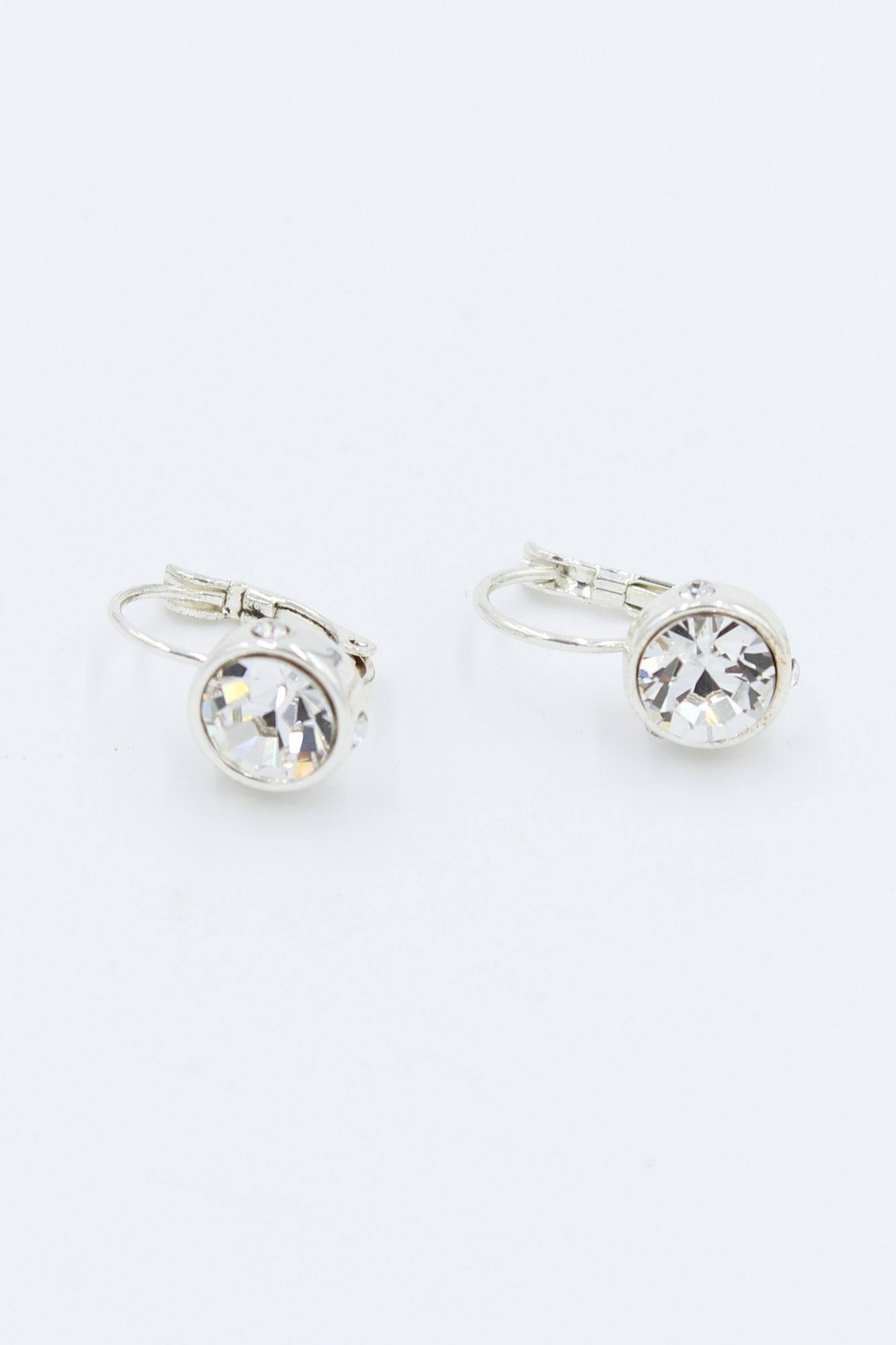 EARRING  FRENCH CLIP DIAMOND