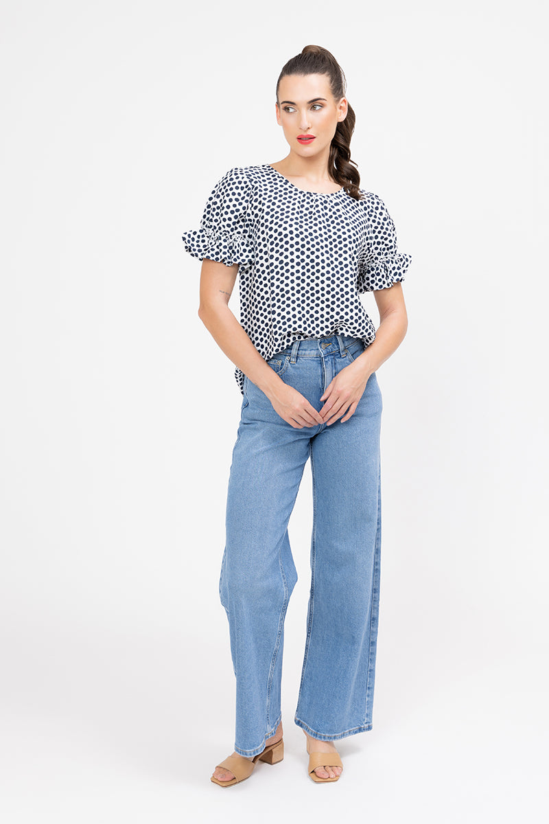 SEEKING LOLA VIBRANT TOP BOLD NAVY SPOT