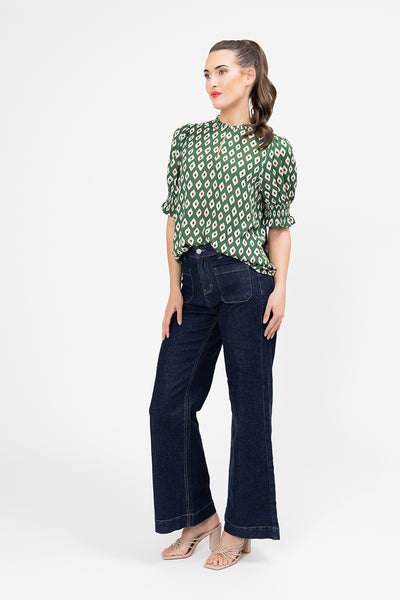 SEEKING LOLA movement blouse diamond merlot short sleeve