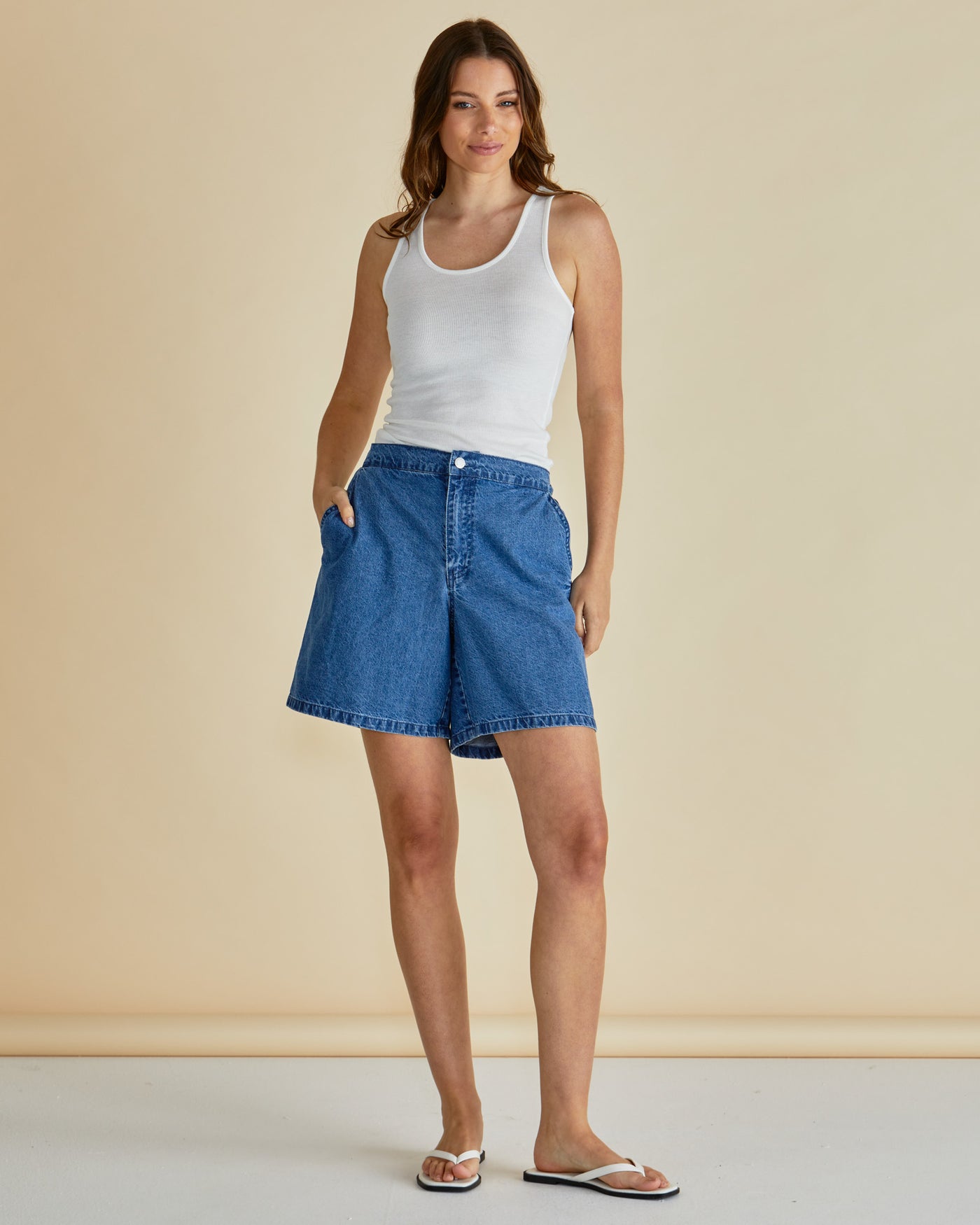 Betty Basics BREEZE RELAXED DENIM SHORTS