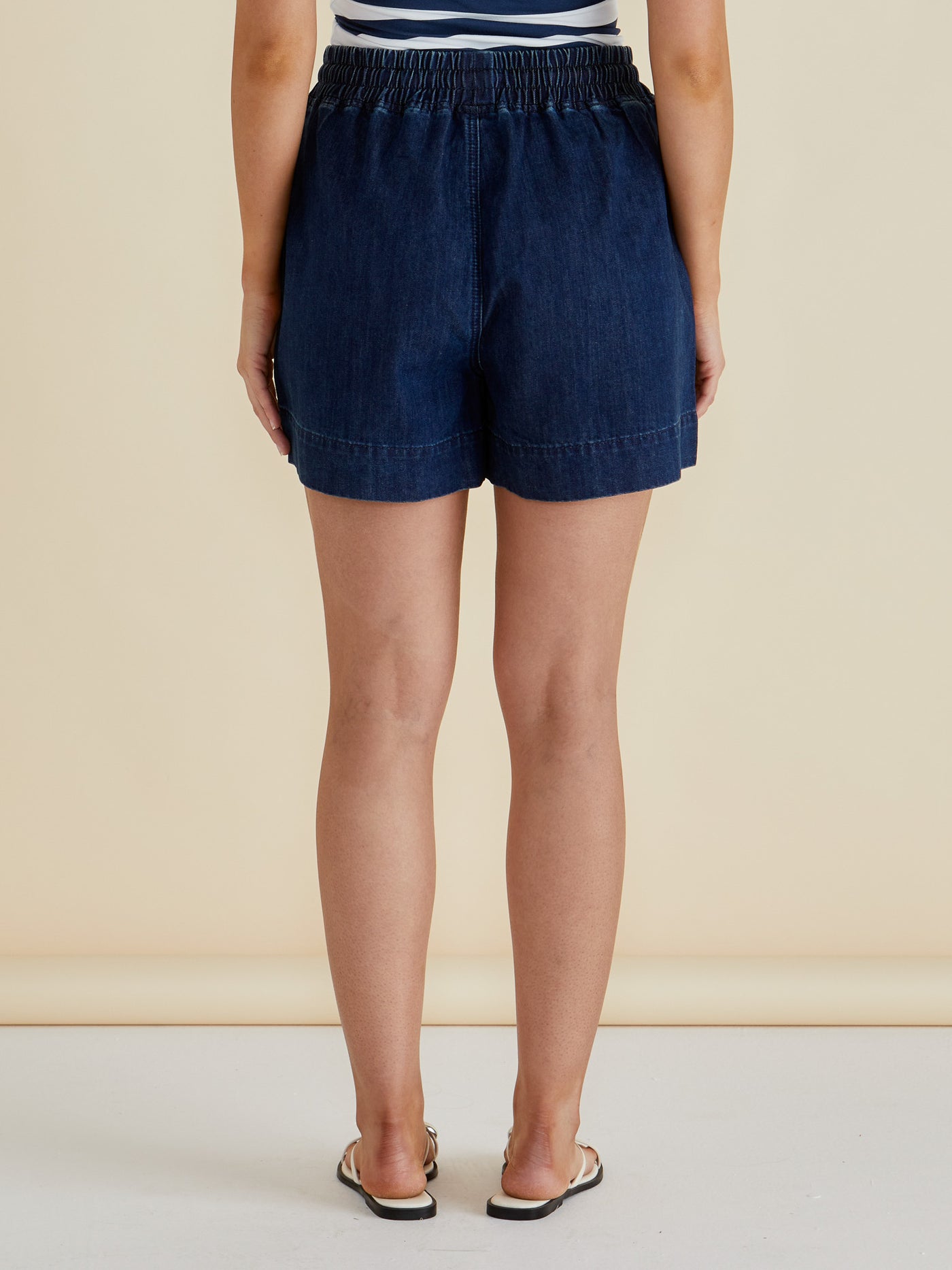 Betty Basics RELAX DENIM SHORTS DARK BLUE