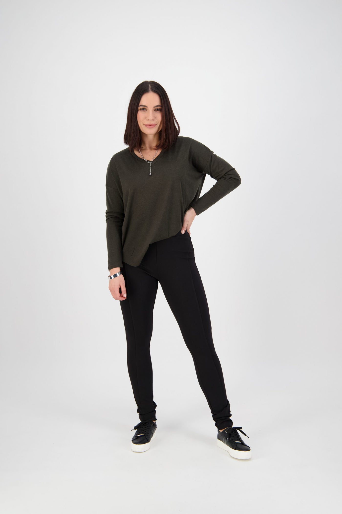 Vassalli Skinny Leg Ponti Pull On Black