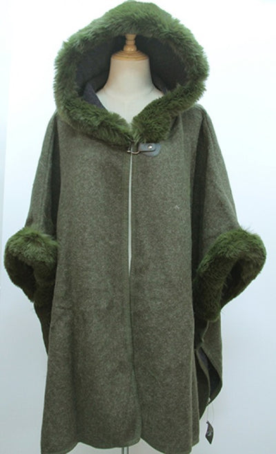 Jacket With Hood & Fur