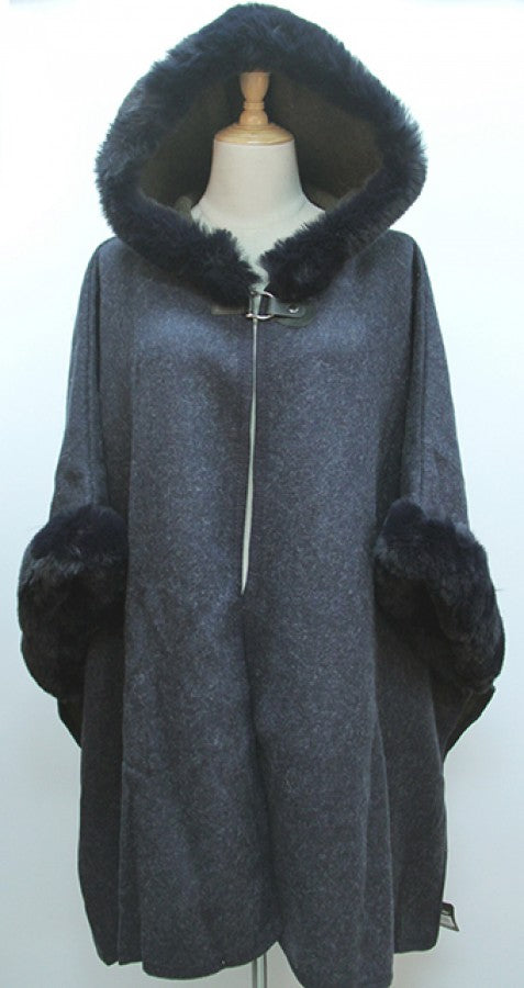 Jacket With Hood & Fur