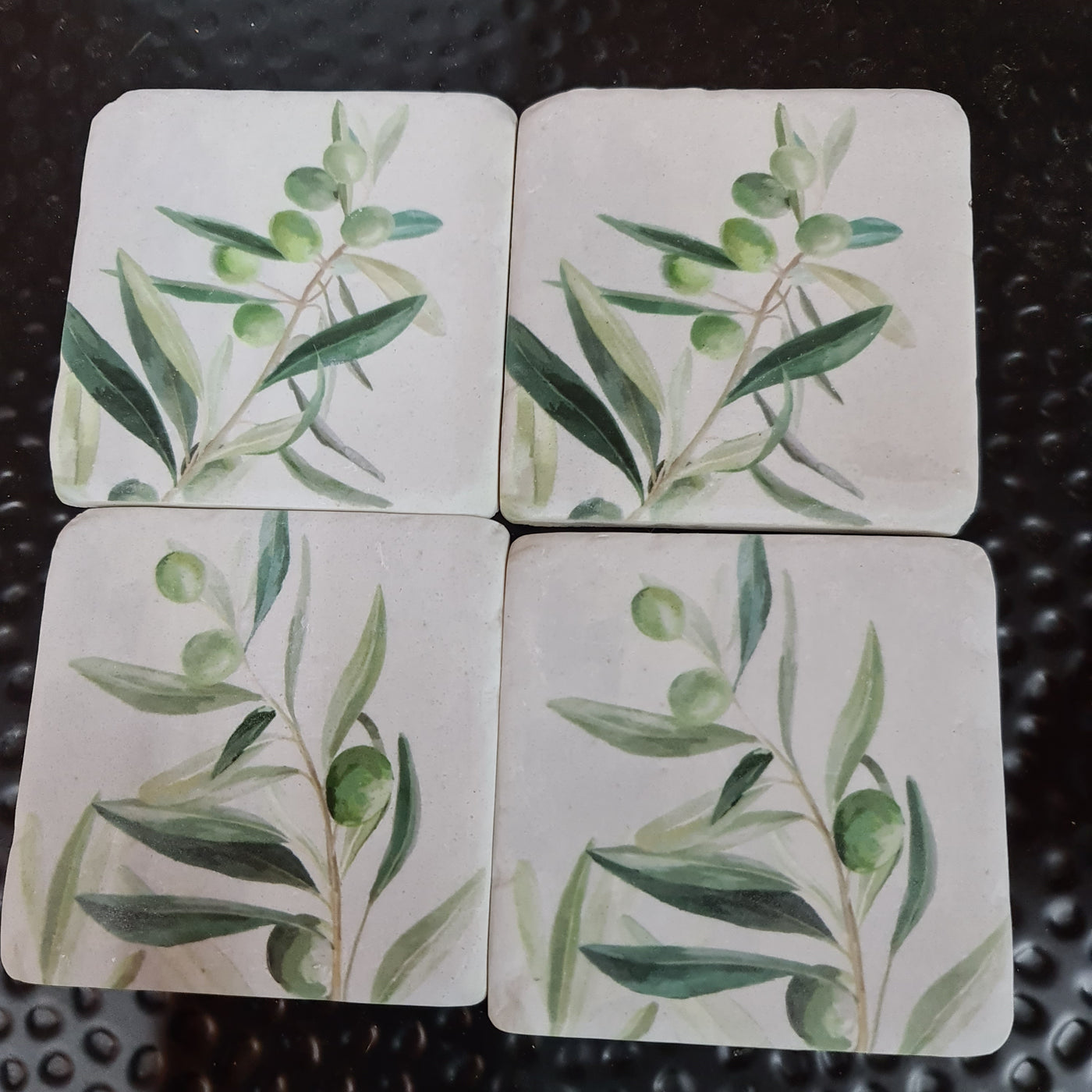 COASTER Olive Branch resin