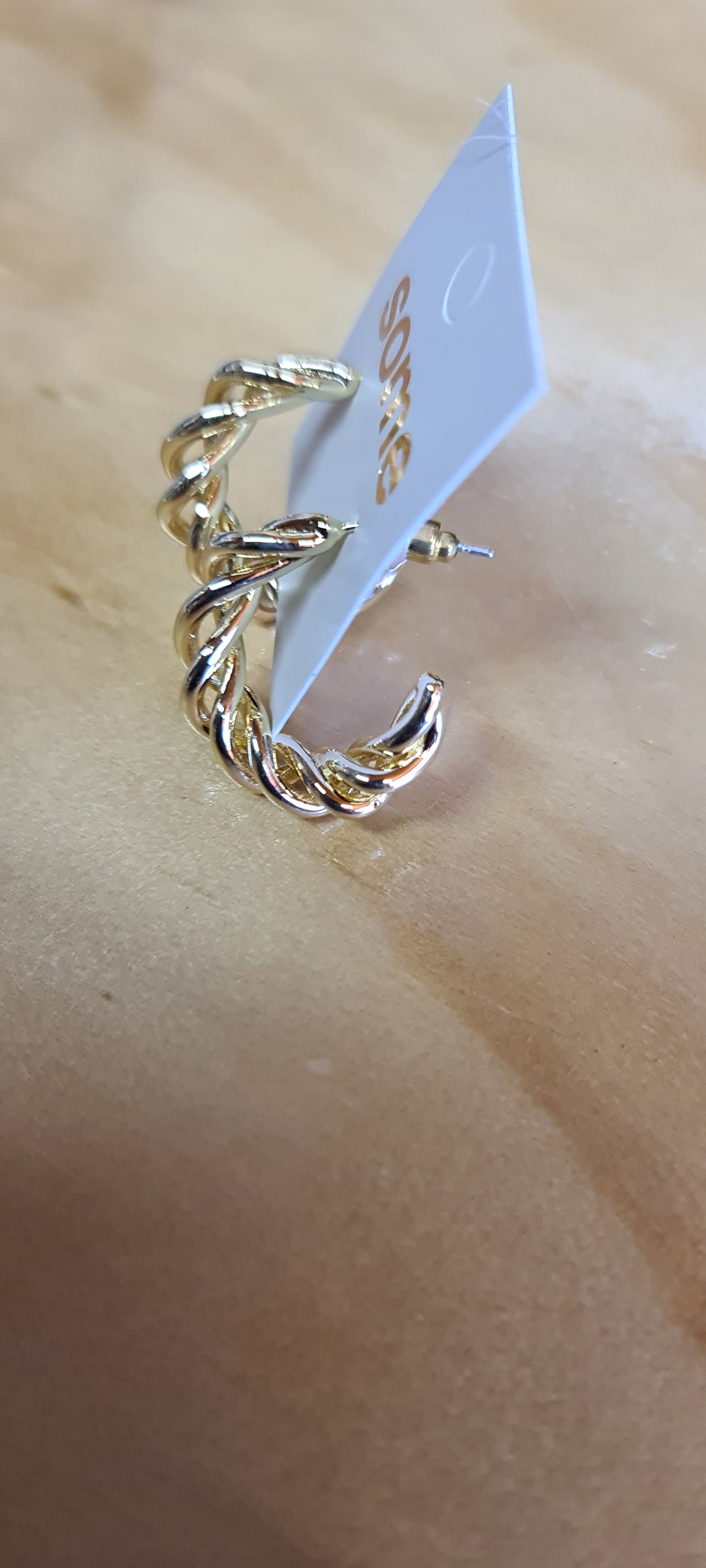 SOME Earring Twisted Hoop GOLD