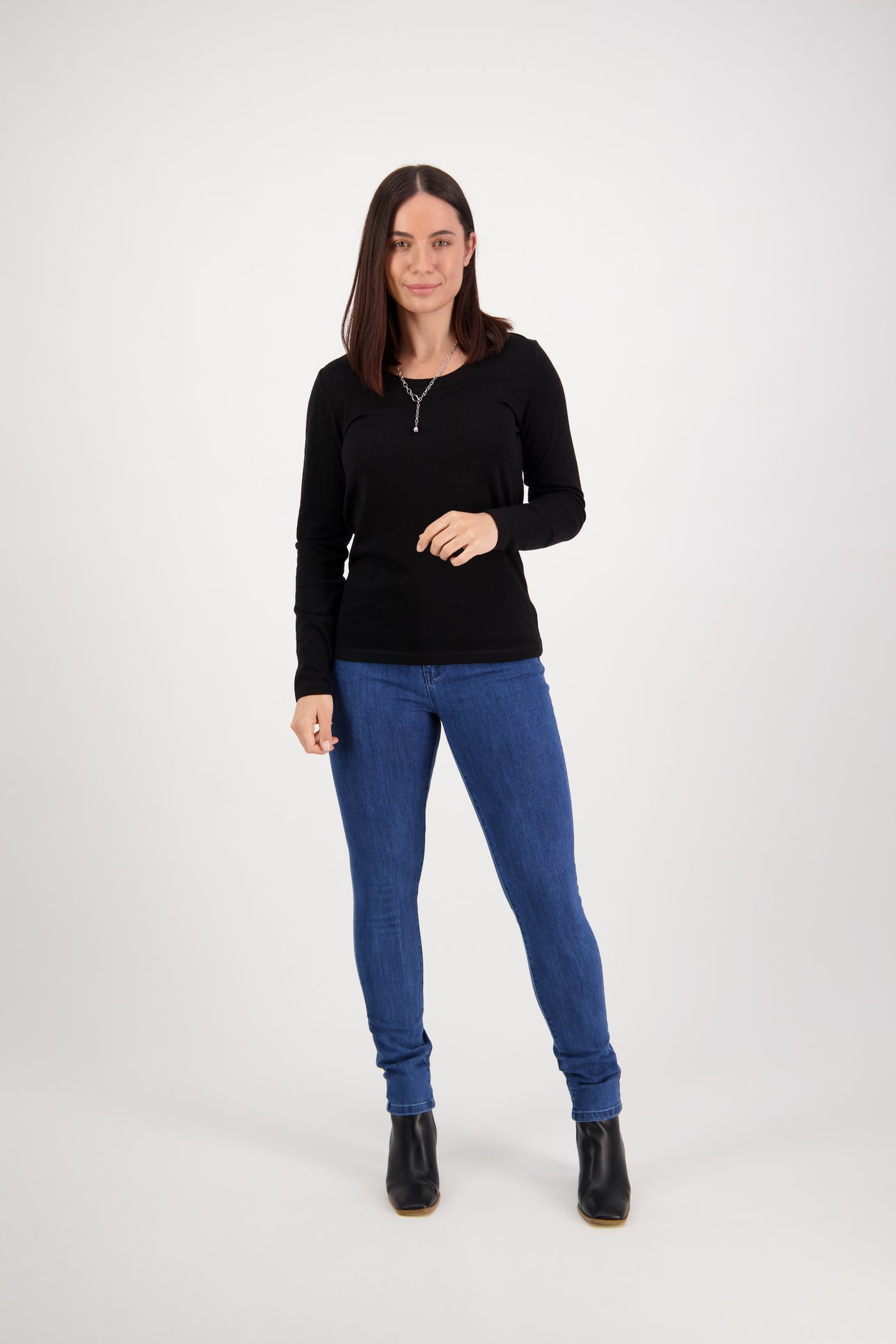 Vassalli Merino Basic Long Sleeve Crew Neck Top BLACK